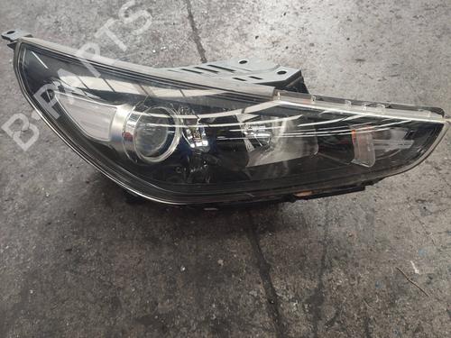 Used Right headlight Right headlight HYUNDAI i30 (PDE, PD, PDEN) 1.0 T-GDI hybrid 48V (120 hp) 33200179 33200179