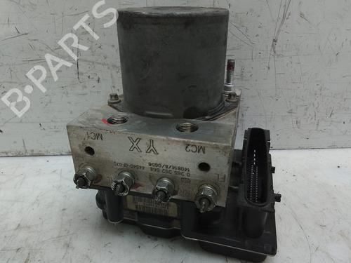 Used ABS pump TOYOTA VERSO (_R2_) 1.8 (ZGR21_, ZGR21R) (147 hp) 29386514