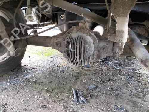 Rear axle NISSAN NAVARA NP300 (D40) 2.5 dCi 4WD | BP18572323M2