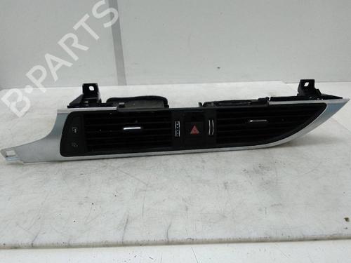 Air vent AUDI A6 C7 (4G2, 4GC) 2.0 TDI | BP18584637I21 