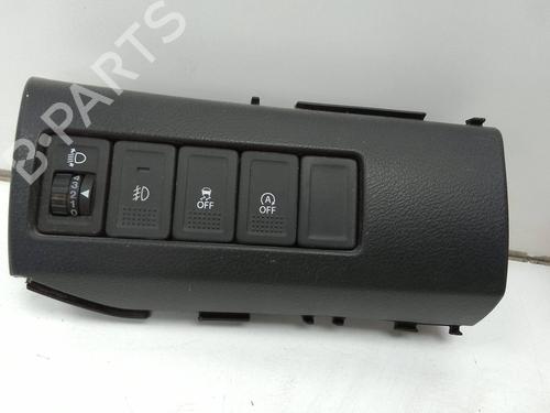 Used Switch Switch SUZUKI VITARA (LY) 1.6 (APK 416) (120 hp) 19041402 19041402