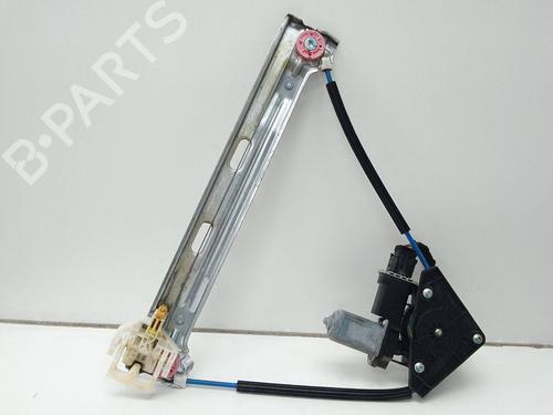 Rudehejsemotor bagstkærm venstre FIAT 500L (351_, 352_) 1.3 D Multijet (199.LYM11, 199.LYM1A) (95 hp) 28149016