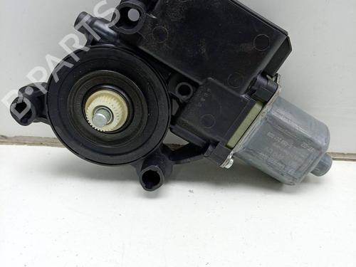 Rudehejsemotor bagstkærm højre VW POLO V (6R1, 6C1) 1.2 TSI 16V (90 hp) 26158241