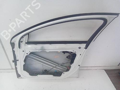 Dør højre fortil VOLVO S60 II (134) D3 (136 hp) 18582462