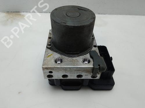 Used ABS pump TOYOTA AURIS (_E18_) 1.4 D-4D (NDE180_, NDE180R) (90 hp) 29519691