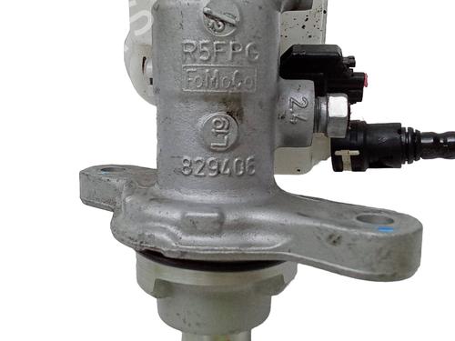 Brake master cylinder FORD PUMA (J2K, CF7) 1.0 EcoBoost mHEV | BP19151681M77 - Image 2