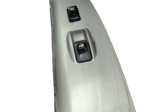 Used Right front window switch Right front window switch KIA SPORTAGE II (JE_, KM_) 2.7 V6 4WD (175 hp) 33200194 33200194