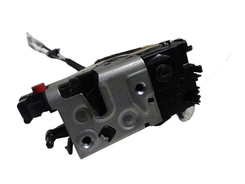 Rear left lock PEUGEOT 2008 I (CU_) 1.2 PureTech 82 | BP30527266C100