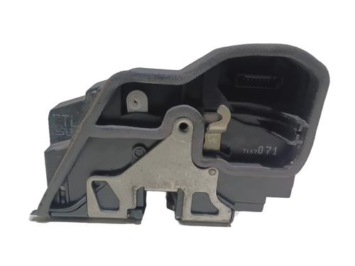 Fechadura frente esquerda Fechadura frente esquerda BMW X3 (E83) 2.0 d (150 hp) 34621718 34621718