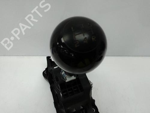 Gear lever FIAT 500X (334_) 1.3 D Multijet (334AXH1A) | BP20702282M90 