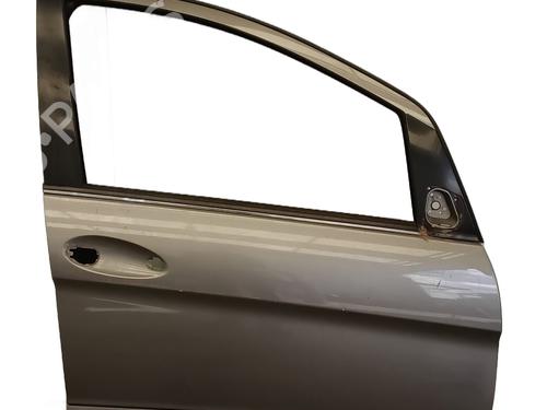 Used Right front door Right front door MERCEDES-BENZ B-CLASS Sports Tourer (W245) B 180 CDI (245.207) (109 hp) 35778539 35778539