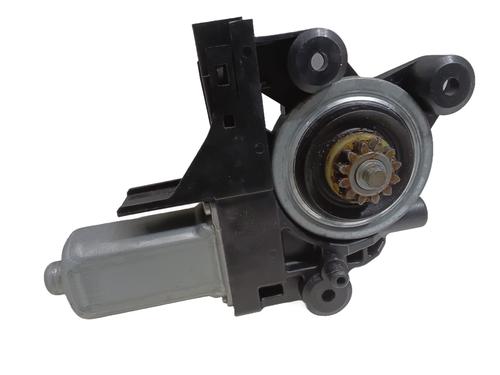 Used Right front window motor Right front window motor VOLVO V70 III (135) D5 (185 hp) 35976446 35976446