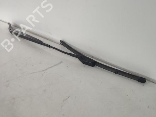 Front windshield wiper arm PEUGEOT 208 II (UB_, UP_, UW_, UJ_) 1.5 BlueHDI 100 | BP18576474C143 