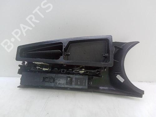 Used Air vent PEUGEOT 3008 I MPV (0U_) 2.0 HDi (163 hp) 18573001