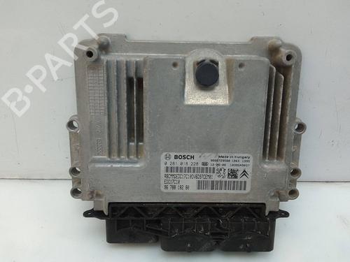 Used Engine control unit (ECU) Engine control unit (ECU) 23103284 23103284