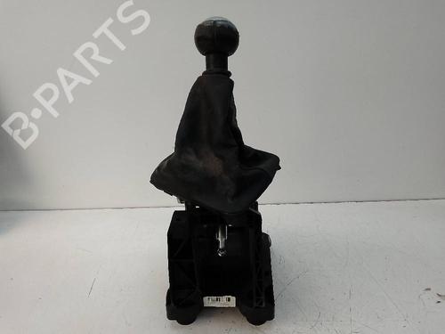 Used Gear lever PEUGEOT 3008 I MPV (0U_) 1.6 BlueHDi 120 (120 hp) 19059513