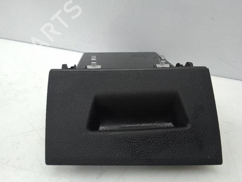 Used Glove box BMW 1 (F20) 116 d (116 hp) 22797882