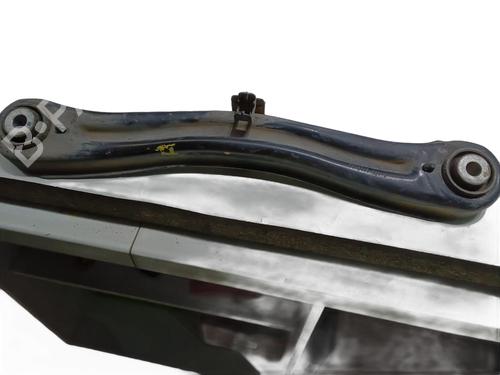 Venstre bagtil bærearm MERCEDES-BENZ M-CLASS (W166) ML 250 CDI / BlueTEC 4-matic (166.004, 166.003) (204 hp) 33200101