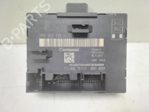 Used Comfort control module PORSCHE PANAMERA (970) 3.0 D (250 hp) 18593211
