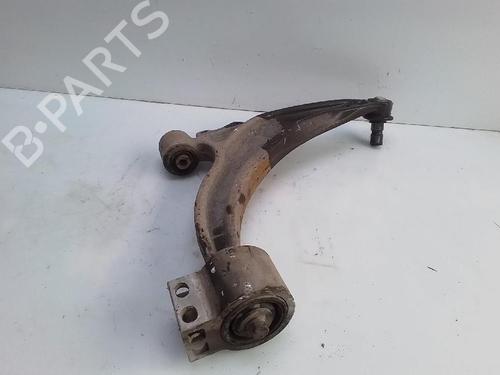 Used Left front suspension arm CHEVROLET CRUZE (J300) 2.0 CDI (163 hp) 25865422