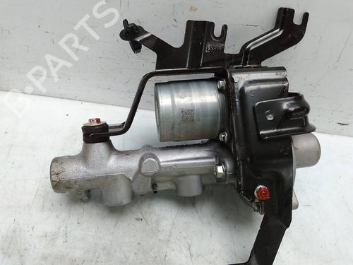 Used Brake master cylinder HONDA ZR-V e:HEV (RZ4) (184 hp) 28146321