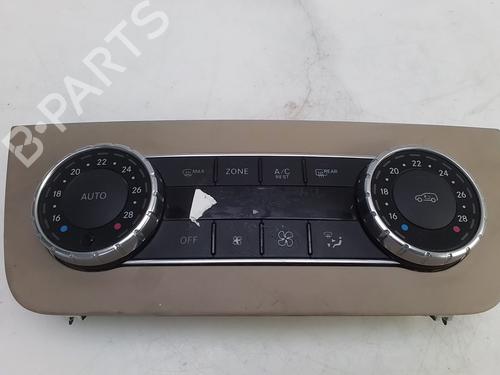 Used Climate control MERCEDES-BENZ M-CLASS (W166) ML 350 BlueTEC 4-matic (166.024, 166.023) (258 hp) 28810722