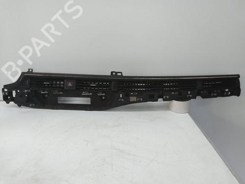 Used Air vent Air vent AUDI A5 Convertible (F57, F5E) 2.0 TDI (190 hp) 18582866 18582866