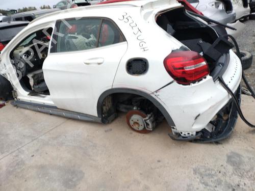 Used Roof bar MERCEDES-BENZ GLA-CLASS (X156) GLA 200 CDI / d (156.908) (136 hp) 18576357