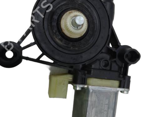 Left front window motor SEAT LEON (KL1, KLG) 2.0 TDI | BP28150408E21 - Image 4