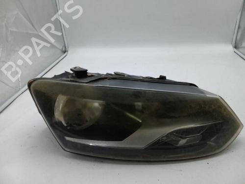 Used Right headlight VW POLO V (6R1, 6C1) 1.6 TDI (75 hp) 26575294