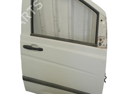 Used Right front door Right front door 37874280 37874280