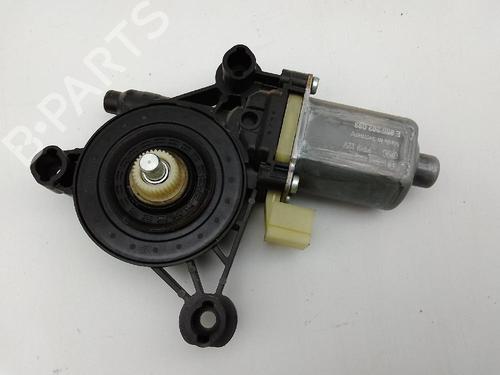 Left front window motor SEAT ATECA (KH7, KHP) 2.0 TDI | BP26517204E21 