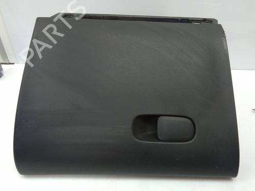Used Glove box Glove box CITROËN C3 III (SX) 1.2 VTi 68 (68 hp) 20714336 20714336
