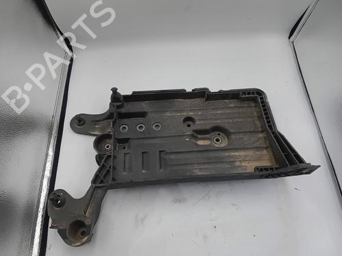 Støtte AUDI A3 Sportback (8VA, 8VF) 2.0 TDI (150 hp) 28146182