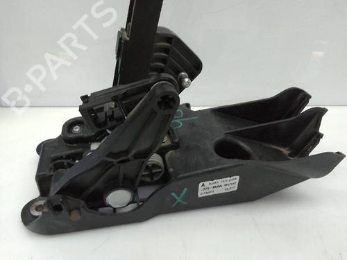 Used Gear lever NISSAN QASHQAI II SUV (J11, J11_) 1.2 DIG-T (115 hp) 20642722