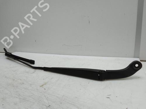 Used Front windshield wiper arm AUDI A3 (8V1, 8VK) 1.6 TDI (105 hp) 28148592