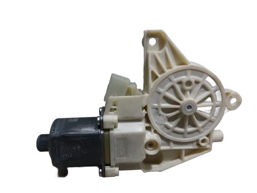 left-rear-window-motor-mercedes-benz-c-class-w204-2007-2008-2009-2010-2011-2012-2013-2014-2015-35722462 main image