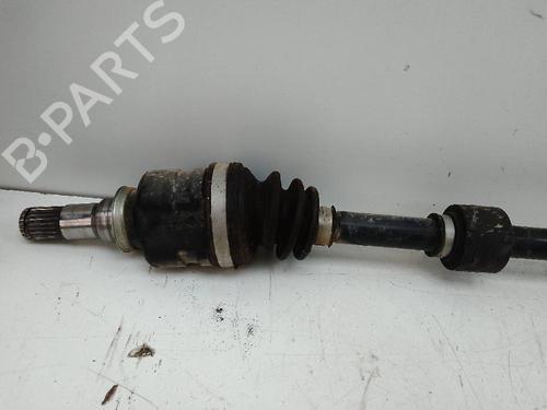 Used Right front driveshaft TOYOTA YARIS (_P13_) 1.3 (NSP130_, NSP130) (99 hp) 20132971