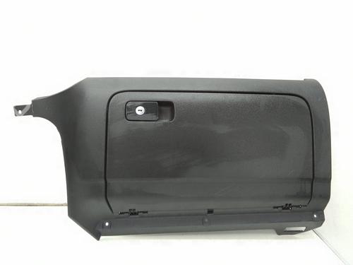 Used Glove box Glove box VW GOLF VI (5K1) 2.0 R 4motion (270 hp) 18579872 18579872