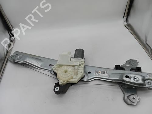 BP29994839C22 main image