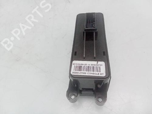 Used Switch HYUNDAI TUCSON (TL, TLE) 1.7 CRDi (116 hp) 21526952