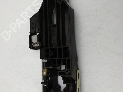 Front left exterior door handle RENAULT KADJAR (HA_, HL_) 1.2 TCe 130 (HLMR) | BP28840448C128 