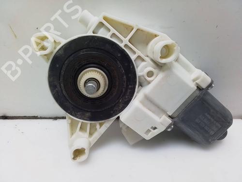 Right front window motor MERCEDES-BENZ B-CLASS Sports Tourer (W246, W242) B 180 CDI (246.200) | BP26158861E20 