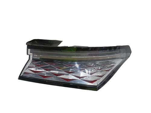 right-taillight-ds-ds-4-ii-fr_-fb_-f3_-fp_-2021-39137595 main image