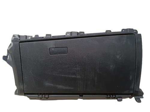 Used Glove box Glove box TOYOTA C-HR (_X1_) 1.8 Hybrid (ZYX10_, ZYX11_, ZYX10R, ZYX11R) (122 hp) 33457495 33457495