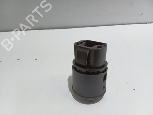 Switch RENAULT MEGANE III Coupe (DZ0/1_) 1.5 dCi (DZ09, DZ0D, DZ1F, DZ1G, DZ14, DZ29) | BP37487890I30  - Image 5