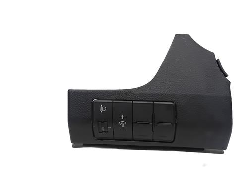 switch-hyundai-i30-gd-2011-35722020 main image