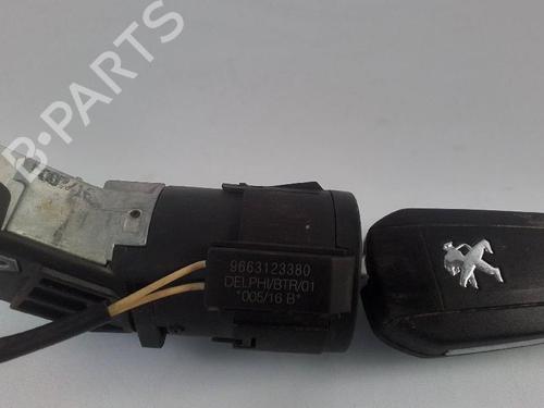 Used Ignition barrel PEUGEOT 308 II (LB_, LP_, LW_, LH_, L3_) 1.2 THP 130 (131 hp) 23440308