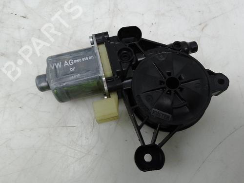 Used Left rear window motor AUDI A4 B9 Avant (8W5, 8WD) [2015-2025]  21213542