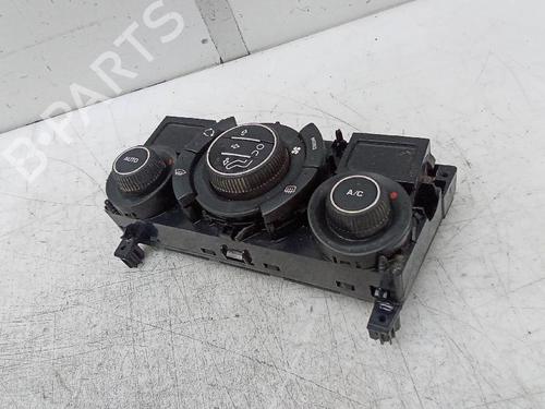 Used Climate control NISSAN NV200 / EVALIA Bus [2010-2025]  19697292